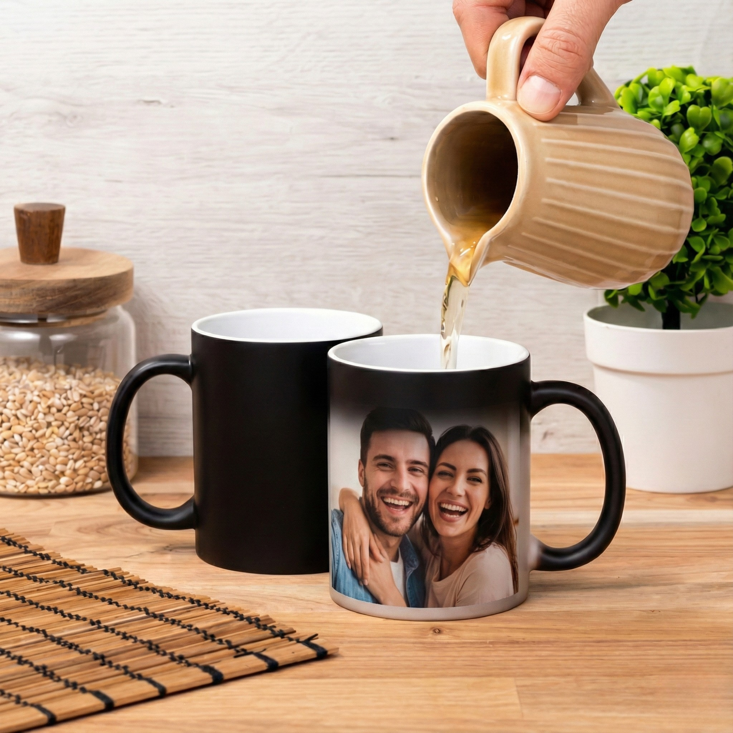 Taza Mágica Negra - Sorpresa con Diseño Único